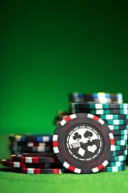 lazuri88 platform interface showing football markets and live casino tables